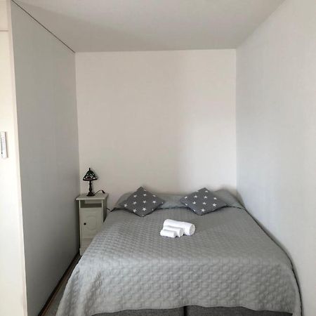 Lovely Apartment Within Walking Distance -Centre Pori Zewnętrze zdjęcie