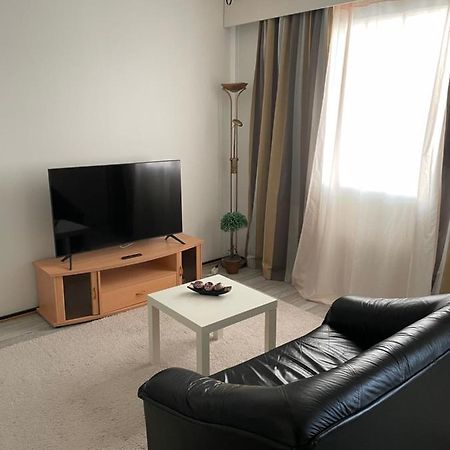 Lovely Apartment Within Walking Distance -Centre Pori Zewnętrze zdjęcie
